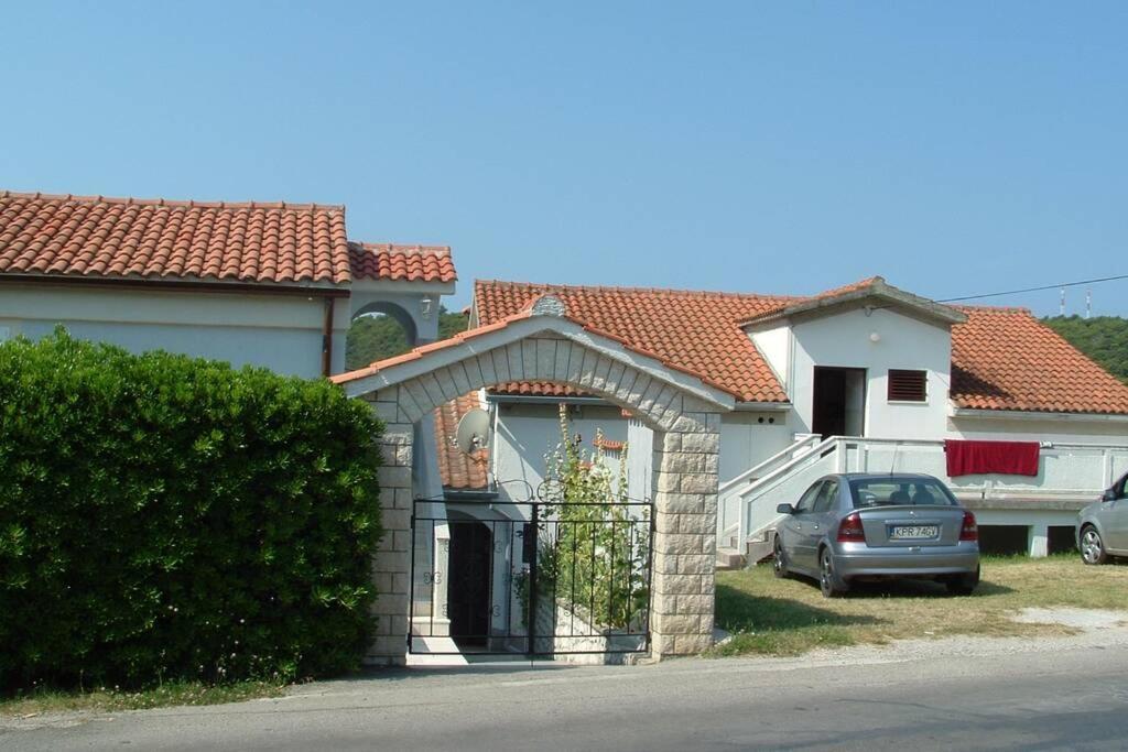קמפור Adriatic Apartman A4 -Rab מראה חיצוני תמונה